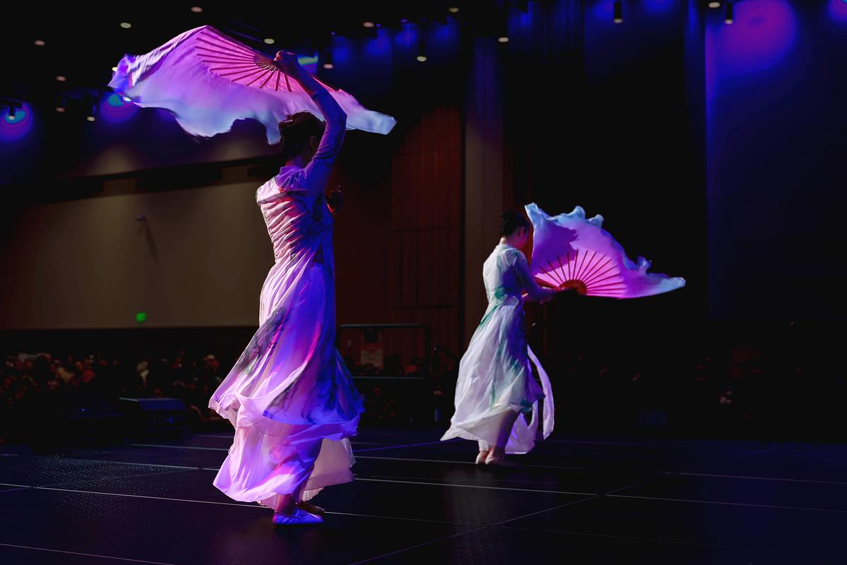 Tulsans explore, share Asian culture at Asia Fest
