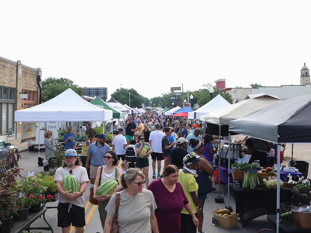 Here are 12 ways to spend your Mother’s Day weekend in Tulsa