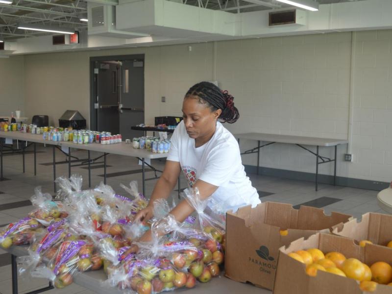 At free monthly markets, Stored Goodness wants north Tulsa families to feel comfortable seeking help