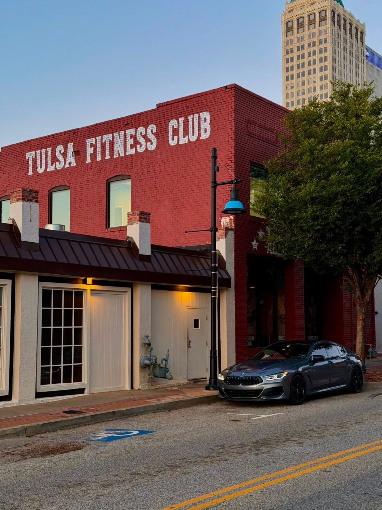 Tulsa fitness club exterior